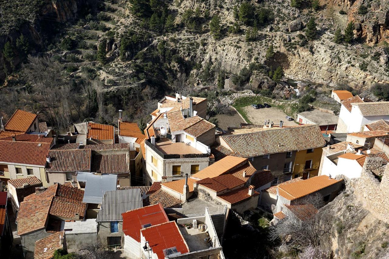 Alojamientos Rurales Entre Rocas Ayna Exteriér fotografie